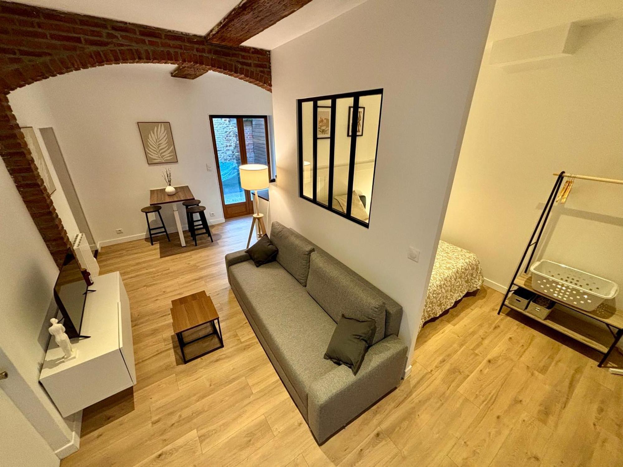 Le Petit Hainaut, Hyper Centre Valenciennes